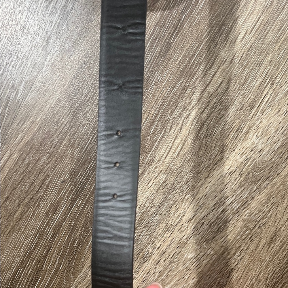 Salvatore Ferragamo Black Belt with Gold Buckle - Picture 3 of 6